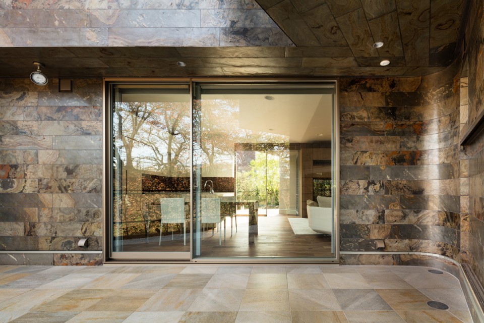 011-Triton by JP architects
