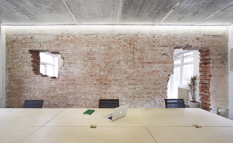 B.L.U.E.-07- office