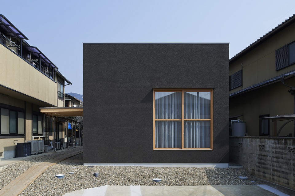 001-office-T by Mitsutomo Matsunami