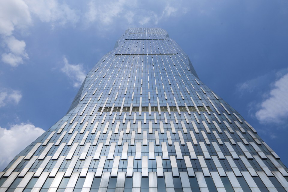 003- R&F Yingkai Square mixed-use tower by Goettsch Partners
