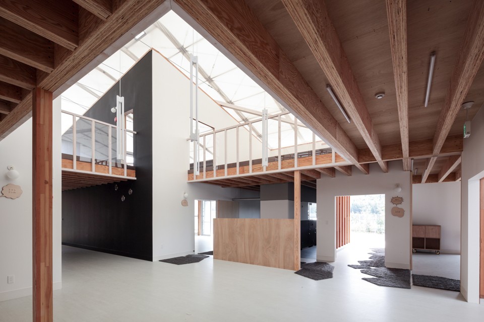 007-Fukumasu Base Fukumasu Kindergarten Annex by Yasutaka Yoshimura Architects