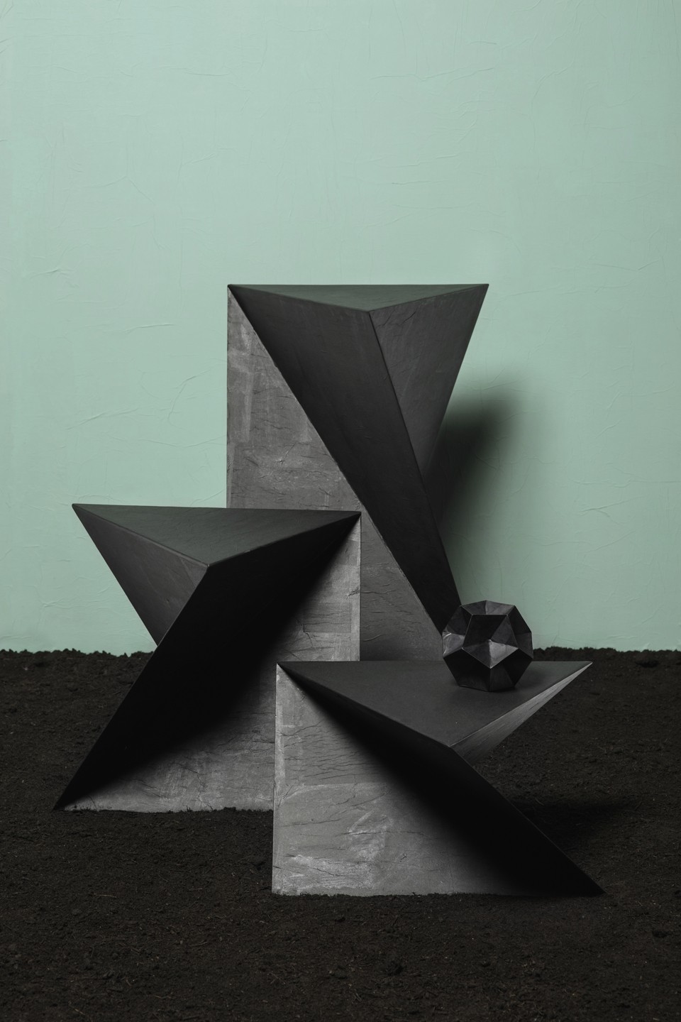 Euclid_by_Siba_Sahabi_photography_by_Lisa_Klappe_8a