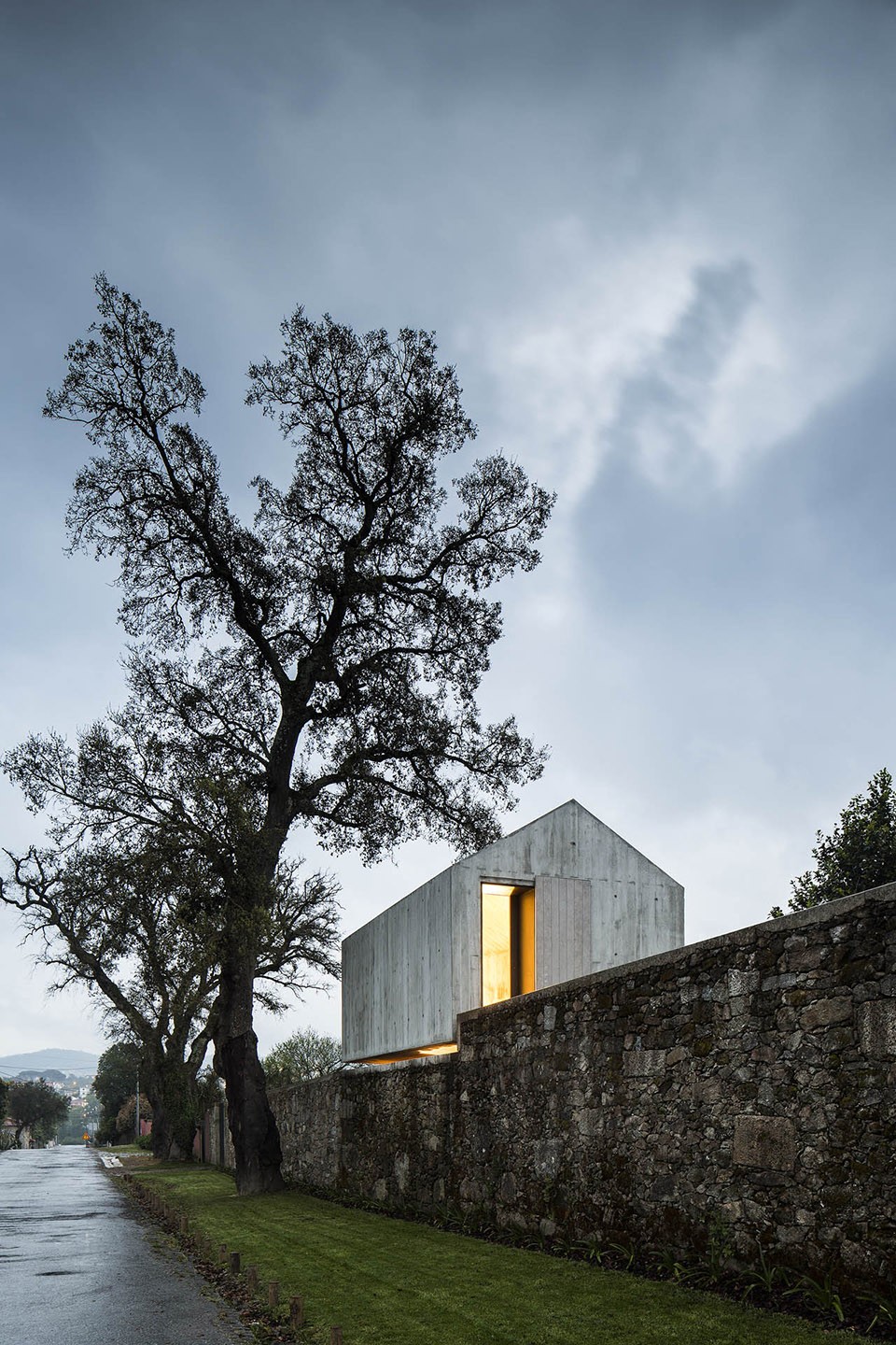 The Dovecote by AZO. Sequeira Arquitectos Associados Lda-7