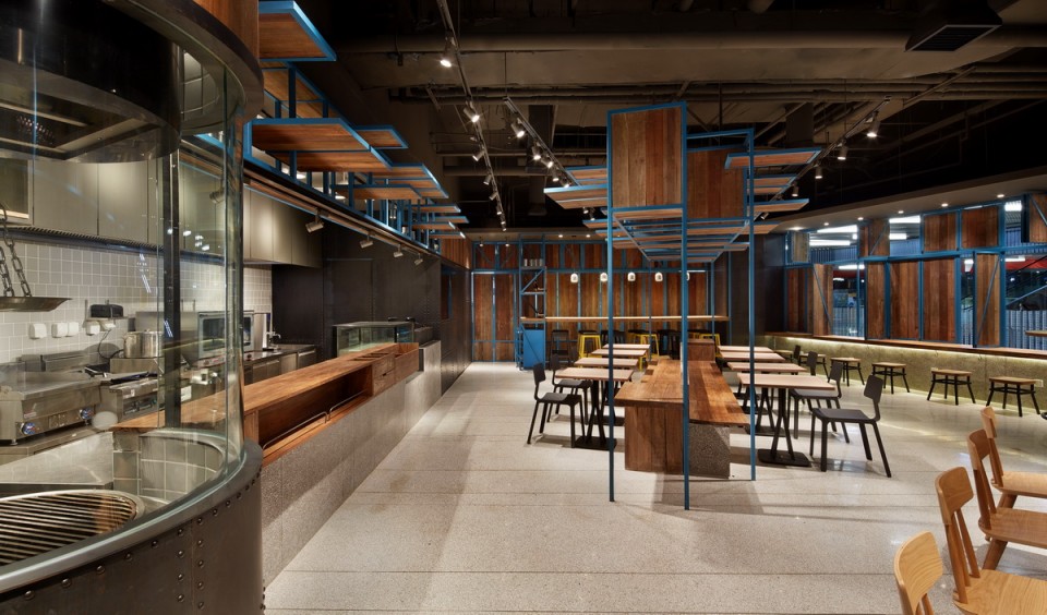 003-OT Grill_Golucci Interior Architects