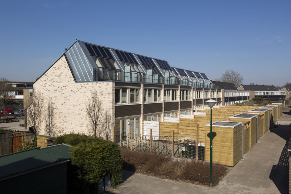 004-The First Active Houses in the Netherlands:Renovation of Houses in Montfoort