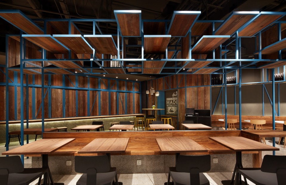 005-OT Grill_Golucci Interior Architects