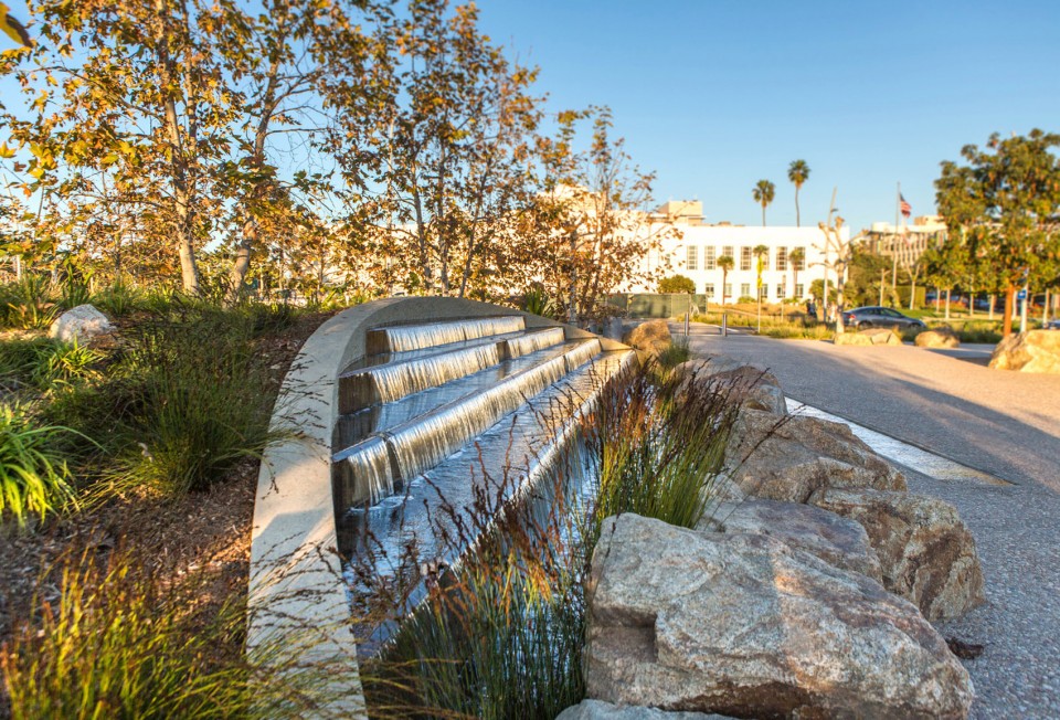 005-Tongva Park and Ken Genser Square by James Corner Field Operations