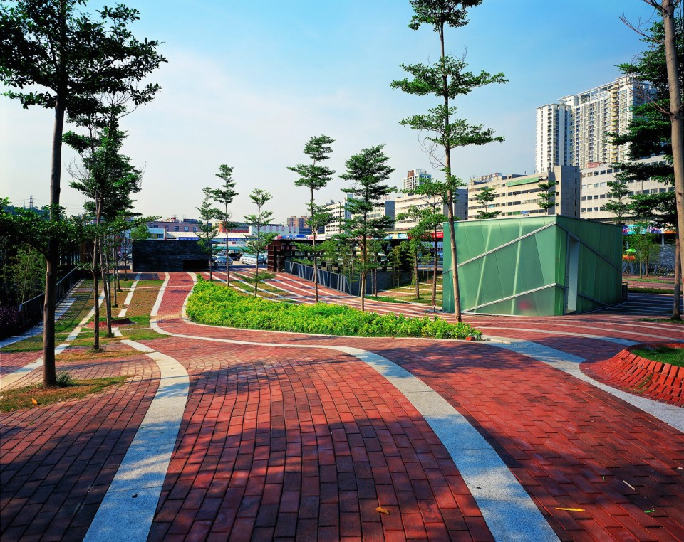 009-Sungang Central Plaza by URBANUS