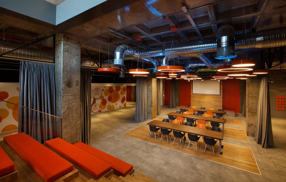 014-Bank Turkey HQ_BakirkureArchitects