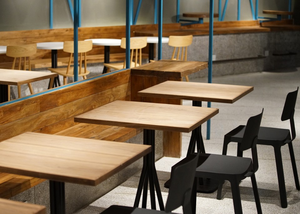 015-OT Grill_Golucci Interior Architects