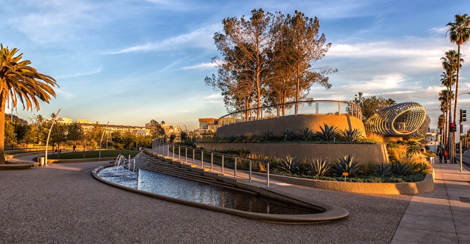022-Tongva Park and Ken Genser Square by James Corner Field Operations