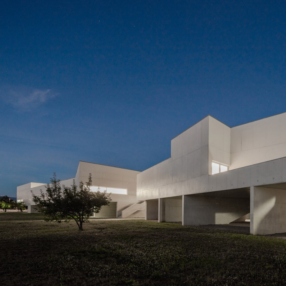 043-'Descriptive Memory' – Nadir Afonso Foundation by Álvaro Siza Vieira