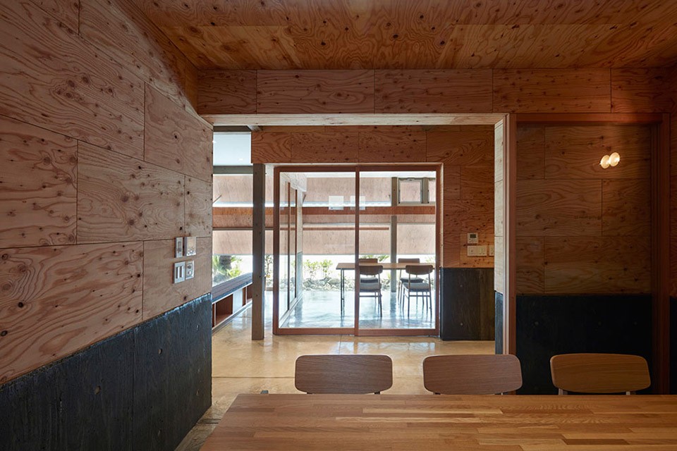 12-Office in Tokushima by OHArchitecture