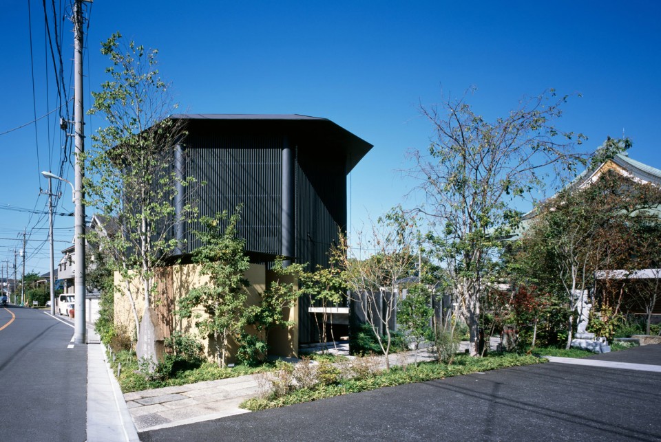 001-Hasshoden_Love Architecture