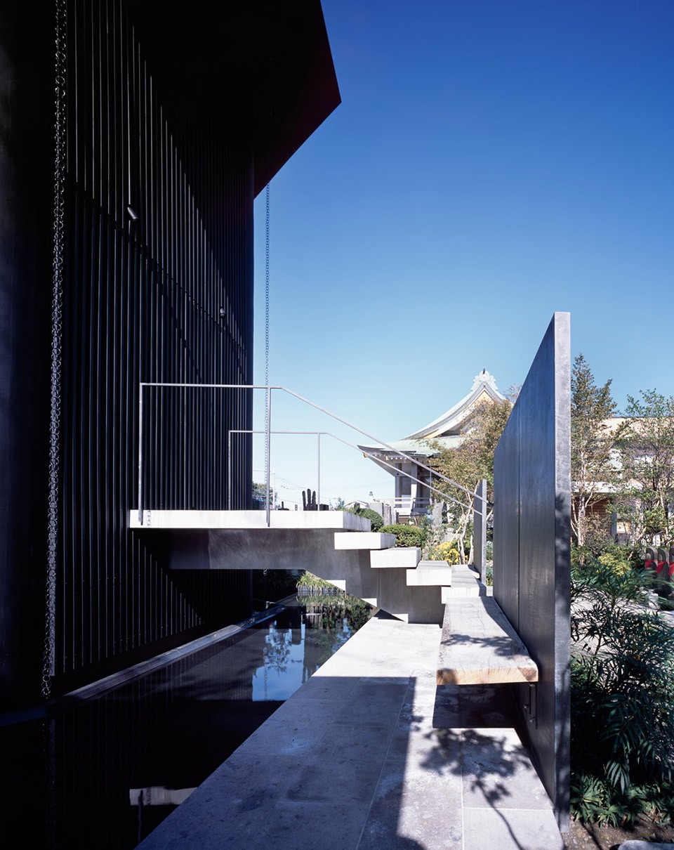 005-Hasshoden_Love Architecture