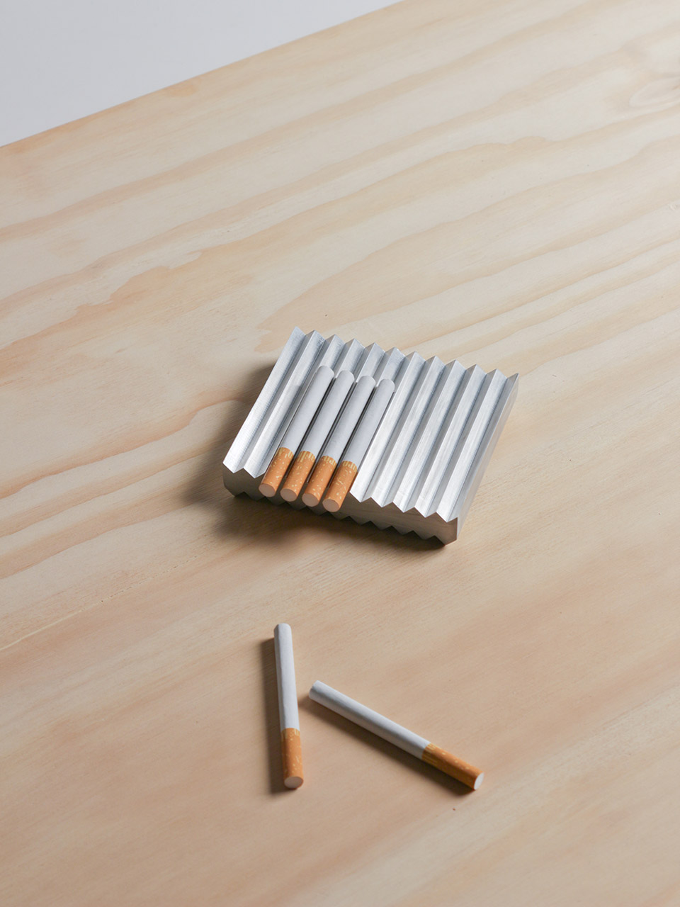 008-Oddly Satisfying_Hayo Gebauer
