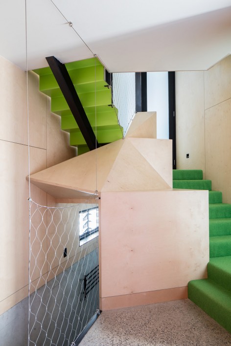 011-Acute House by Fooi-Ling Khoo