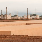 沉入大地，指向天空 - 法国Rivesaltes军营纪念馆 / Rudy Ricciotti + Passelac & Roques