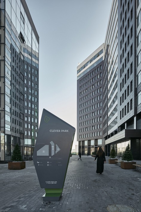 02_vox_clever_park_naviagtaion_and_exteriors_02