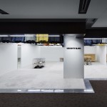 上上下下的炫酷 - DESCENTE BLANC东京丸之内分店 / Schemata Architects