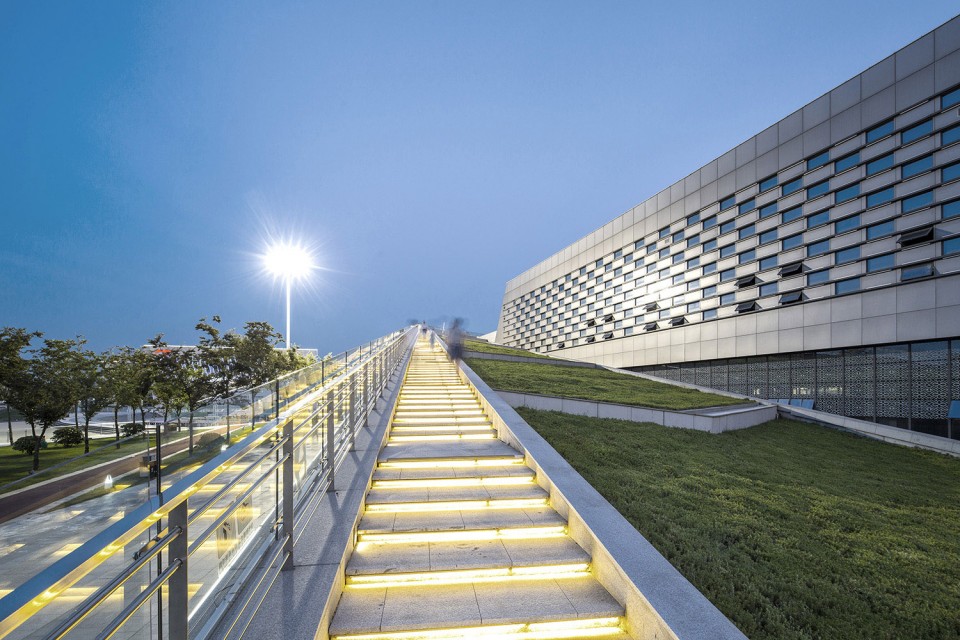 11-Yangzhou Li Ning Sports Park by Australia PT Design Consultants Limited