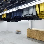上上下下的炫酷 - DESCENTE BLANC东京丸之内分店 / Schemata Architects