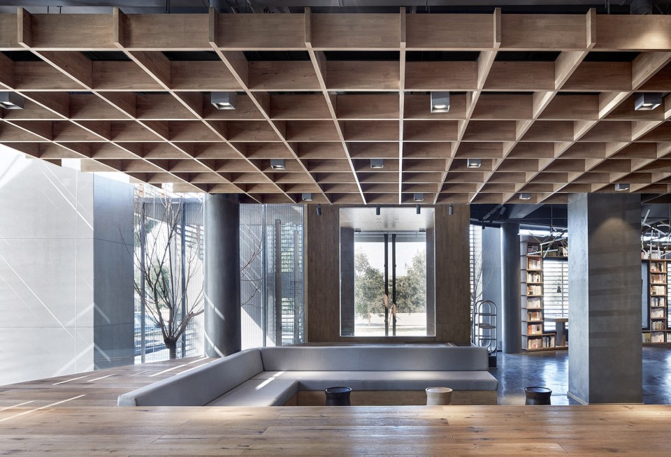 6-A breath of fresh air in the concrete jungle by YI+MU