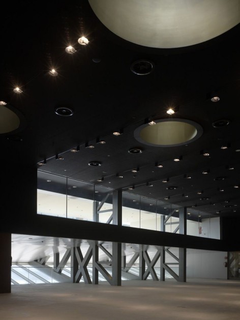 8-Lleida Theatre and Conference Center, Spain by Mecanoo