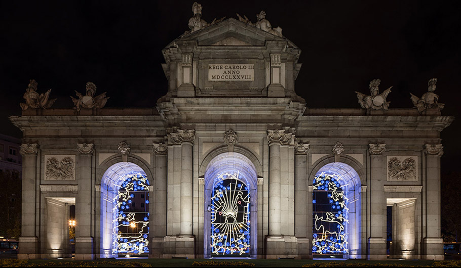 002-Christmas Decorations, Madrid by Brut Deluxe