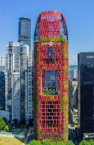 003-OASIA-HOTEL-DOWNTOWN-SINGAPORE-by-WOHA-960x1487