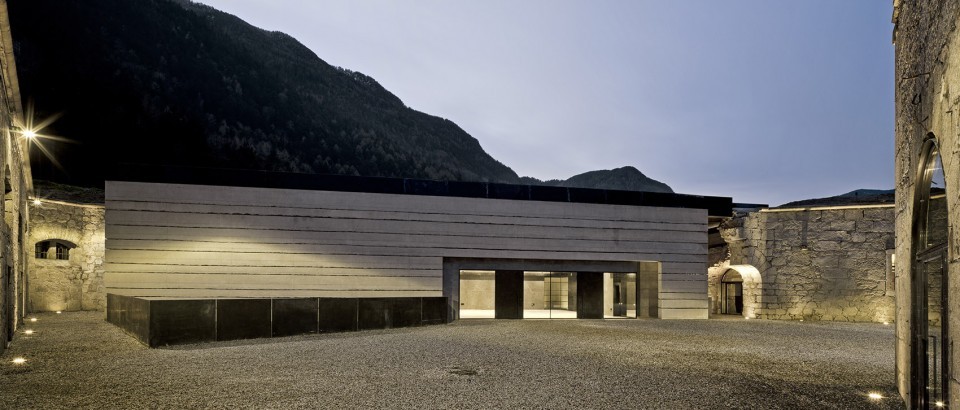 004-Fortress-Franzensfeste-Building-C-BBT-Infopoint-by-Markus-Scherer-Meran-960x410