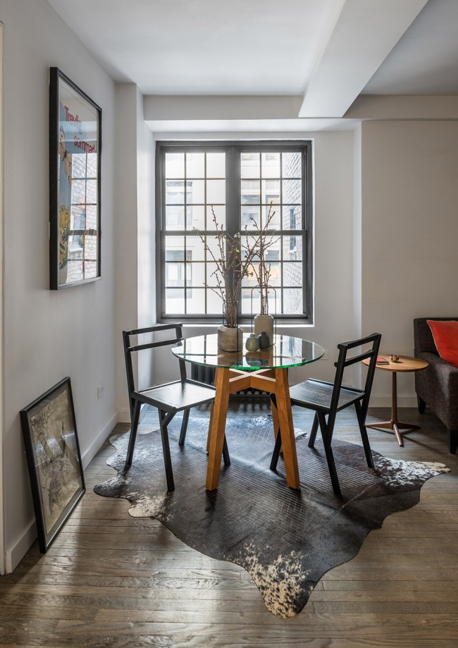 023- 5:1 Apartment by MKCA