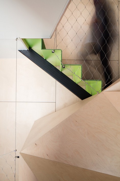 027-Acute House by OOF! architecture