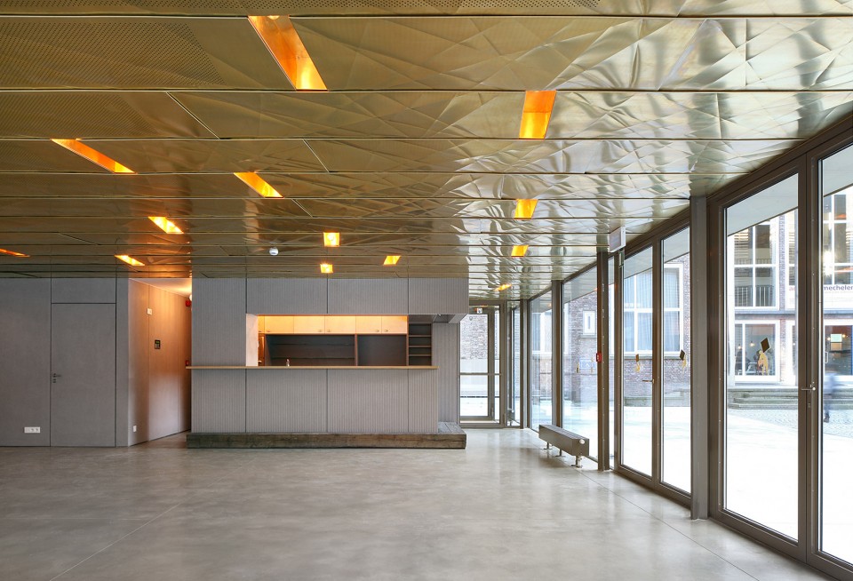 12-Theater The Moon, Mechelen by import.export Architecture