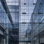 湖南城陵矶综合保税区通关服务中心 / 上海建筑设计研究院