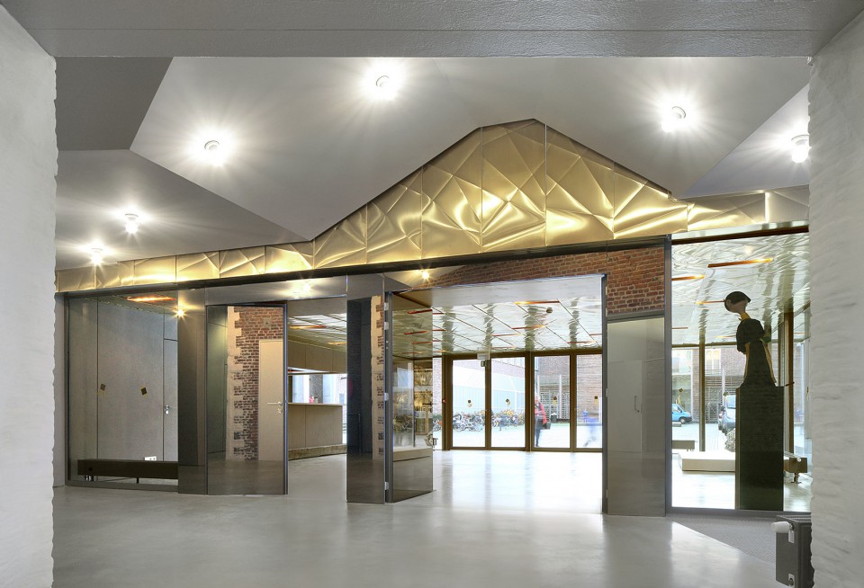14-Theater The Moon, Mechelen by import.export Architecture