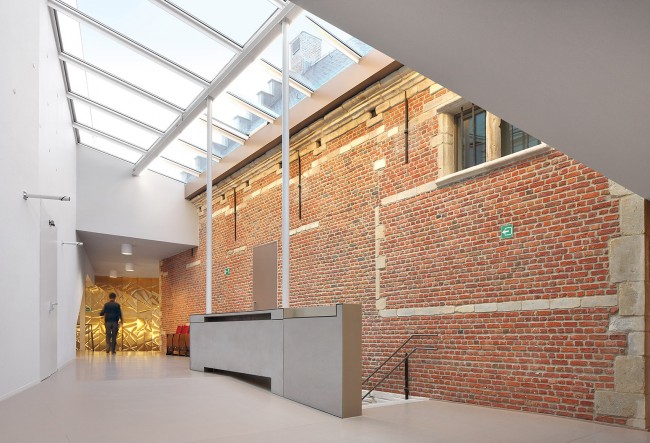 15-Theater The Moon, Mechelen by import.export Architecture