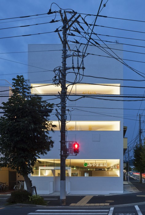 17- BUILDING M in Hiratsuka, Kanagawa by I.R.A.