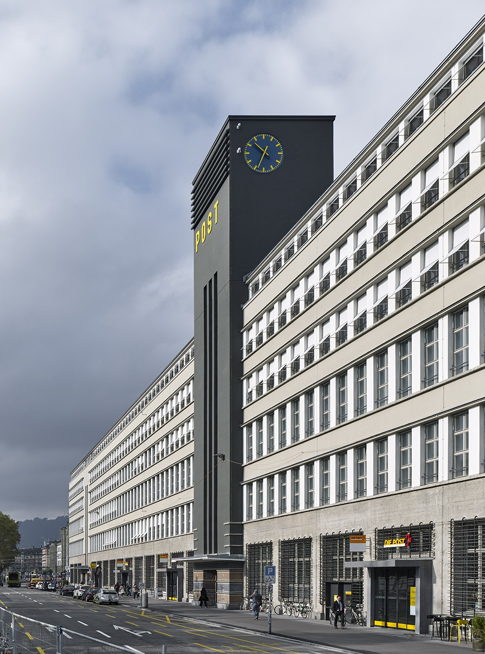 2-Sihlpost, Zurich by Max Dudler