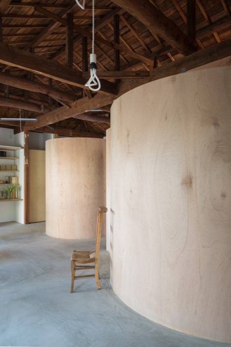 23-House in Kamisawa by Tato Architects