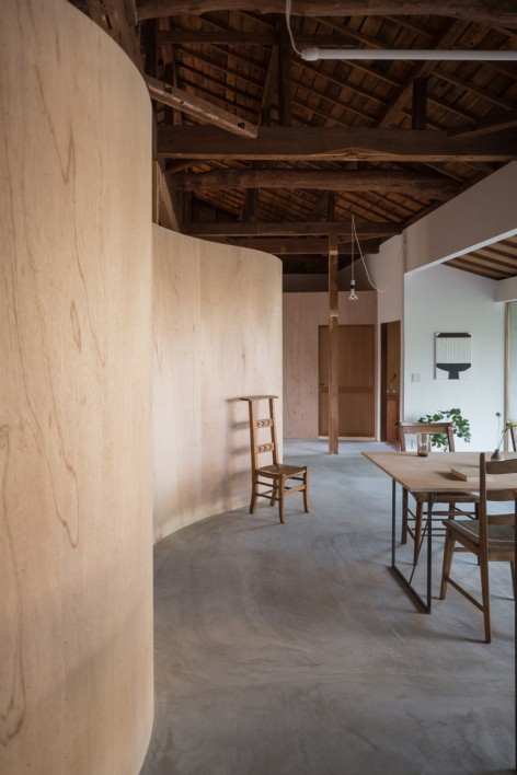 24-House in Kamisawa by Tato Architects