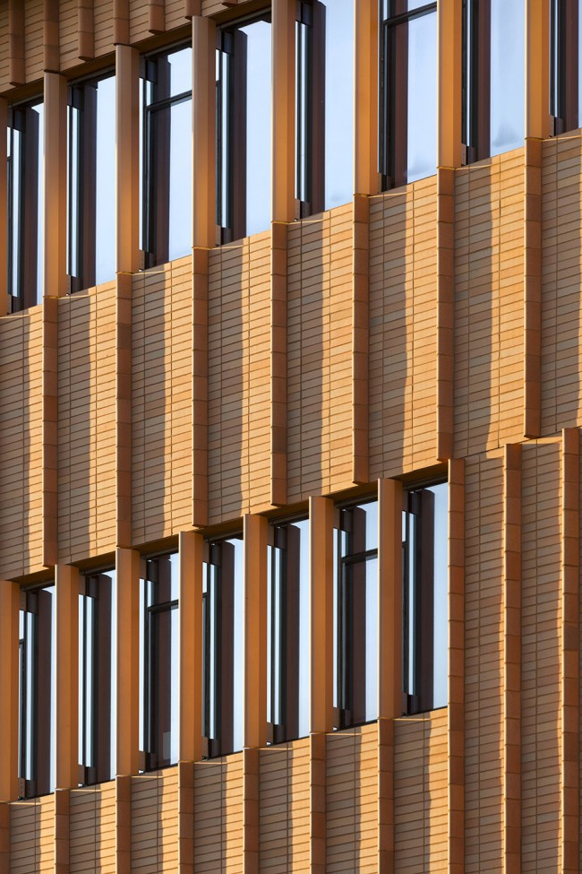 AV Exterior brick fin detail Design Loft