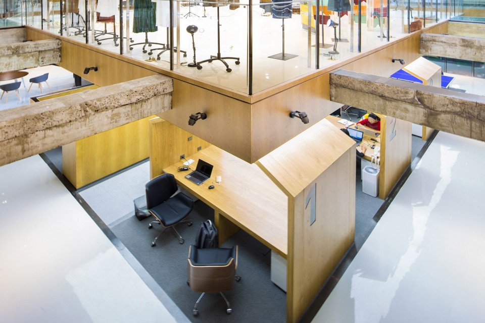4-Neighbor of Hutong-Beijing Dongsi 5Lmeet by DAGA Architects