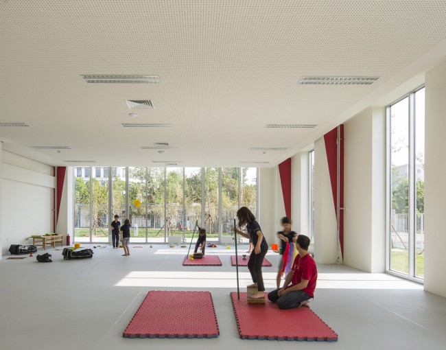 40-The French International School of Beijing by Jacques Ferrier Architecture and Sensual City Studio