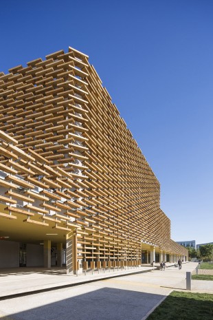 5-The French International School of Beijing by Jacques Ferrier Architecture and Sensual City Studio