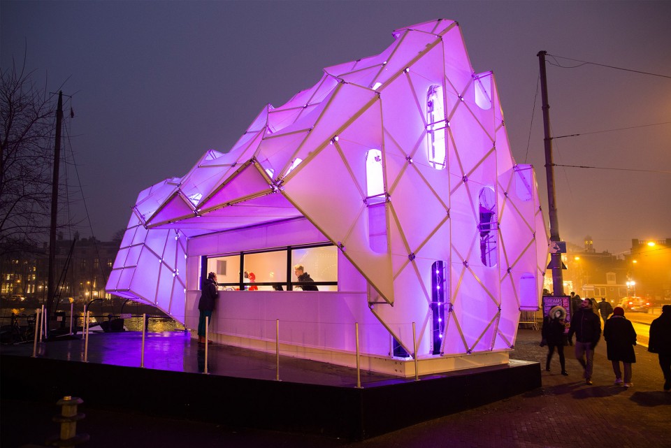 9-Eye_Beacon Pavilion for the Amsterdam Light Festival by UNStudio and MDT-tex