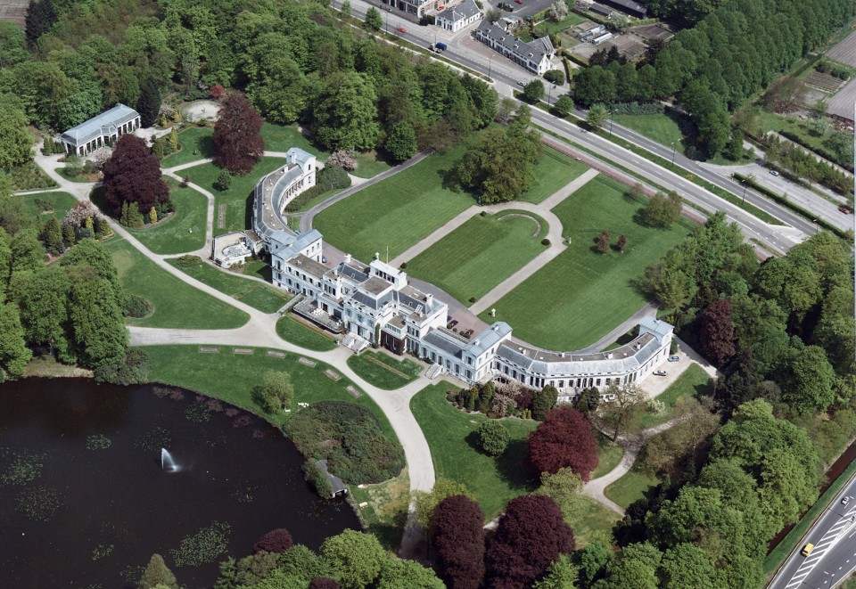 003-Aerial view Palace Soestdijk by Rijksvastgoedbedrijf