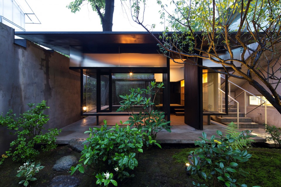 003-Tea House in Li Garden, Shanghai by Atelier Deshaus