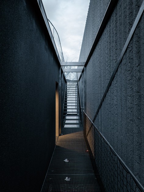 004-Mask House by WOJR