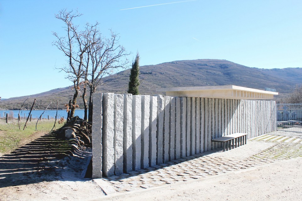 009-Cemetery-Lozoya-by-Muka-Arquitectura-960x640